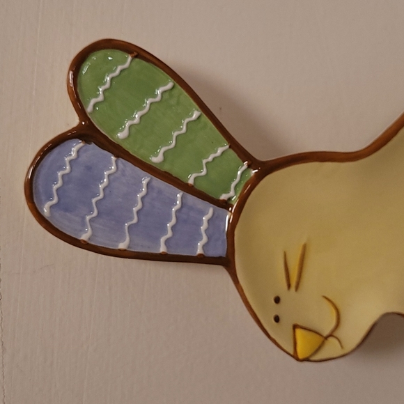 Pair of Adorable Cracker Barrel Small Easter Plates - Picture 4 of 16